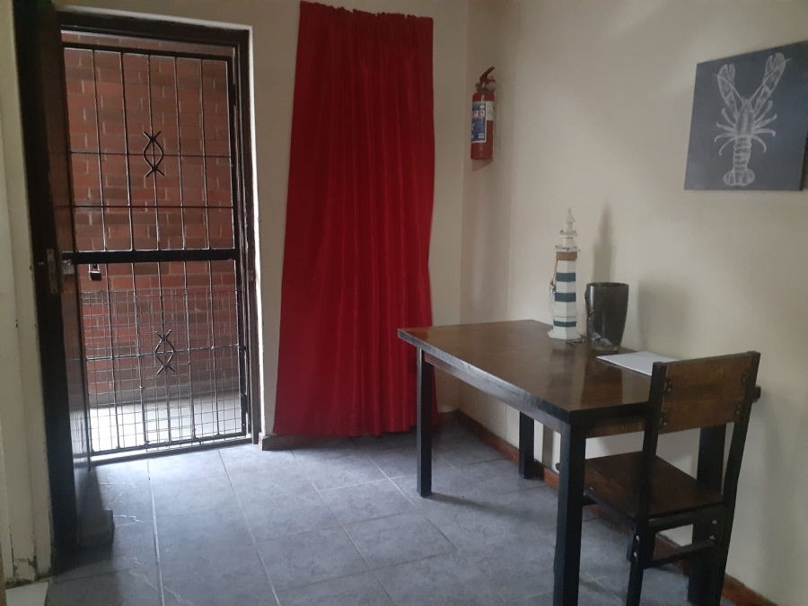 2 Bedroom Property for Sale in Sidwell Eastern Cape